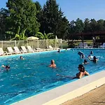 Campeggio Avec Terrasse à La Douze, Idéal Pour 5 Personnes - Api-1-52-1079 La Douze