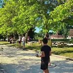 Campeggio Avec Terrasse à La Douze, Idéal Pour 5 Personnes - Api-1-52-1079 *