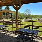 Avec Terrasse à La Douze, Idéal Pour 5 Personnes - Api-1-52-1079